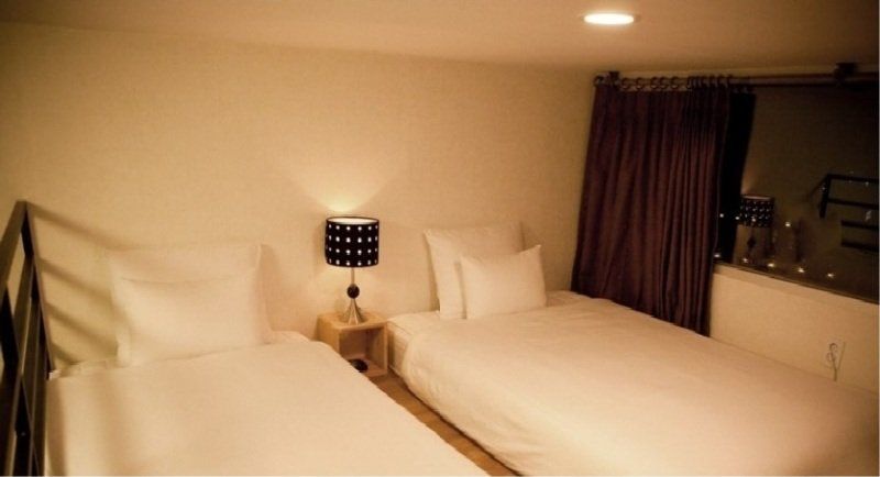 Hotel Hue Loft Инчон Екстериор снимка